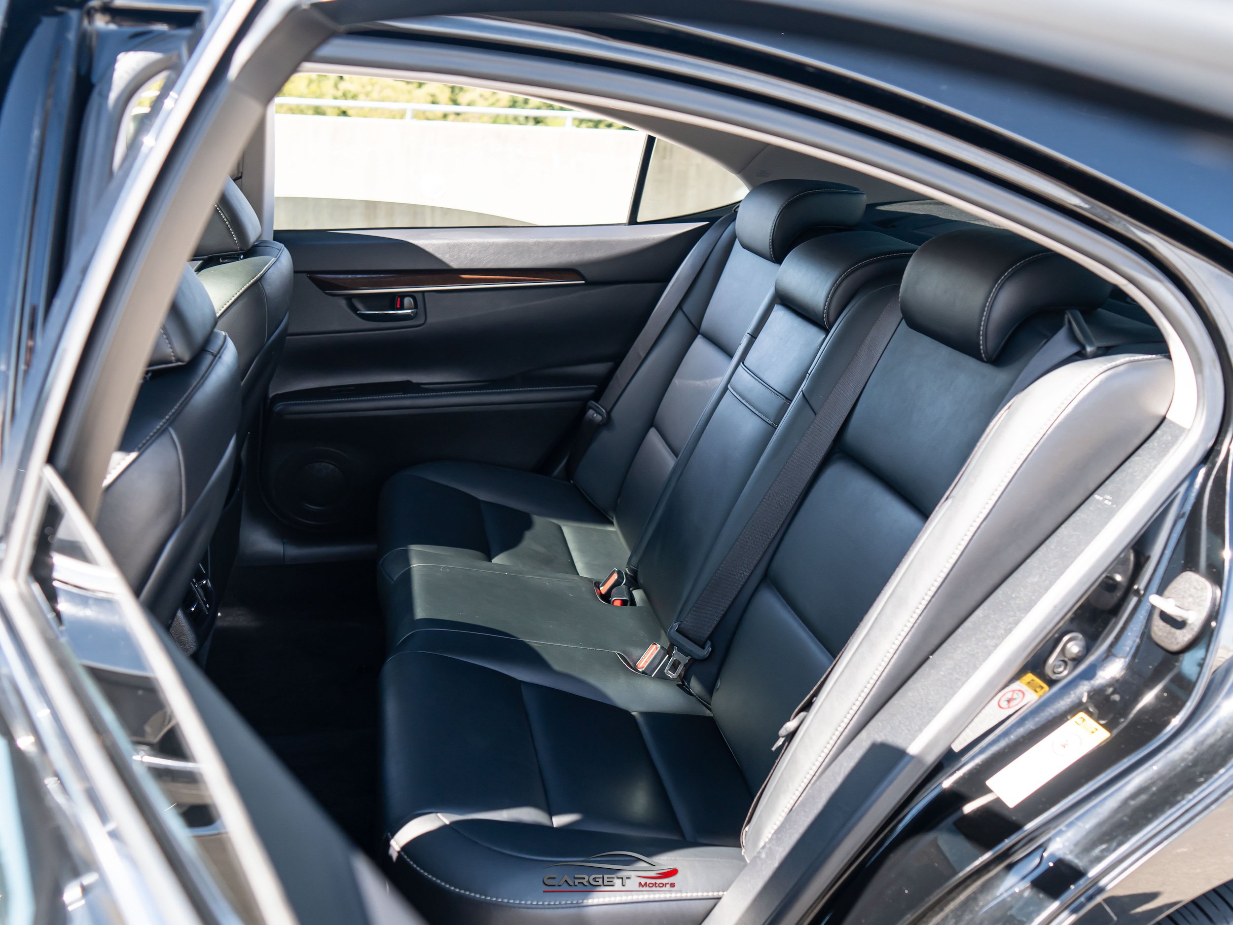 Used 2013 Lexus ES 350 w/ Premium Pkg FWD image 19