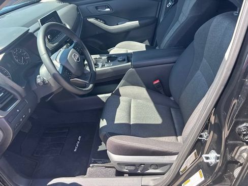 Used 2026 Nissan Rogue SV w/ Cold Weather Package AWD/4WD image 5