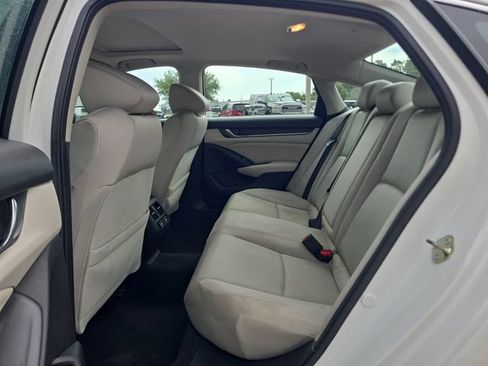 Used 2021 Honda Accord EX image 13