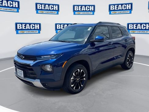 Used 2023 Chevrolet TrailBlazer LT w/ Convenience Package AWD/4WD image 1