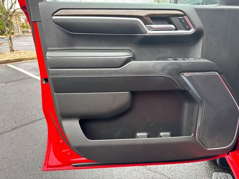 Used 2023 GMC Sierra 1500 Elevation w/ LPO, Elevation Black Package image 11