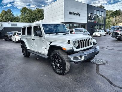 Used 2024 Jeep Wrangler Sahara w/ Technology Group