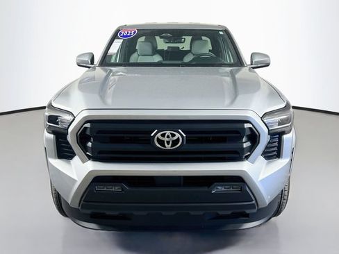Used 2025 Toyota Tacoma SR5 RWD image 3