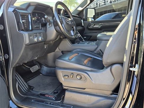 Certified 2024 GMC Sierra 2500 AT4 w/ AT4 Premium Plus Package image 13