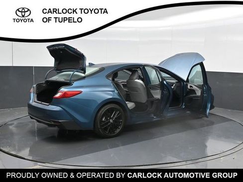 Used 2025 Toyota Camry SE FWD image 54