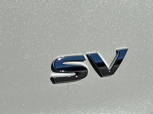 Used 2023 Nissan Rogue SV FWD image 24