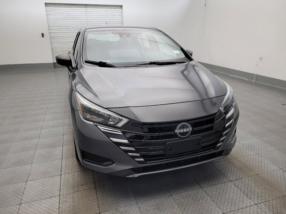 Used 2025 Nissan Versa S w/ Lighting Package FWD image 14