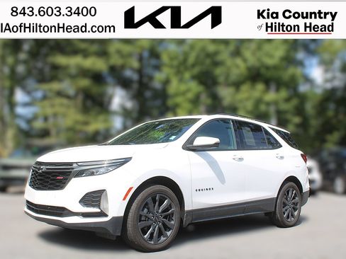Used 2023 Chevrolet Equinox RS FWD image 1