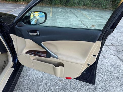 Used 2007 Lexus IS 250 image 21