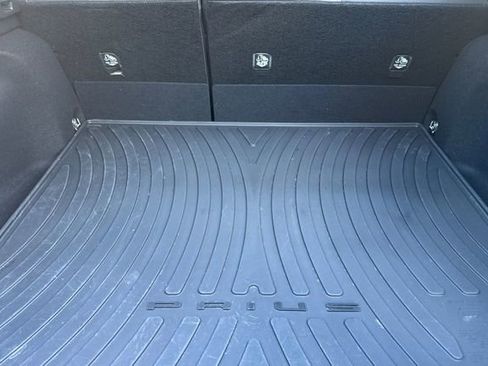 Used 2024 Toyota Prius Prime Premium w/ Advanced Technology Package image 15