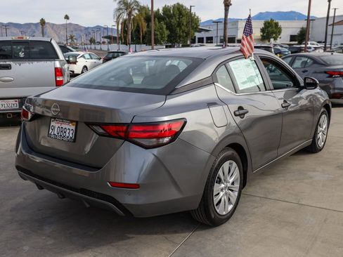 Used 2024 Nissan Sentra S image 4