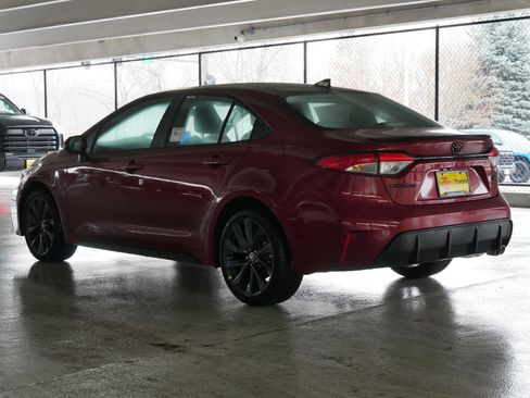 New 2026 Toyota Corolla SE image 3