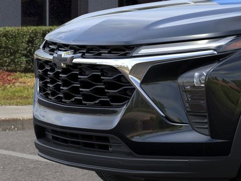 New 2026 Chevrolet Trax LS w/ LS Convenience Package image 13