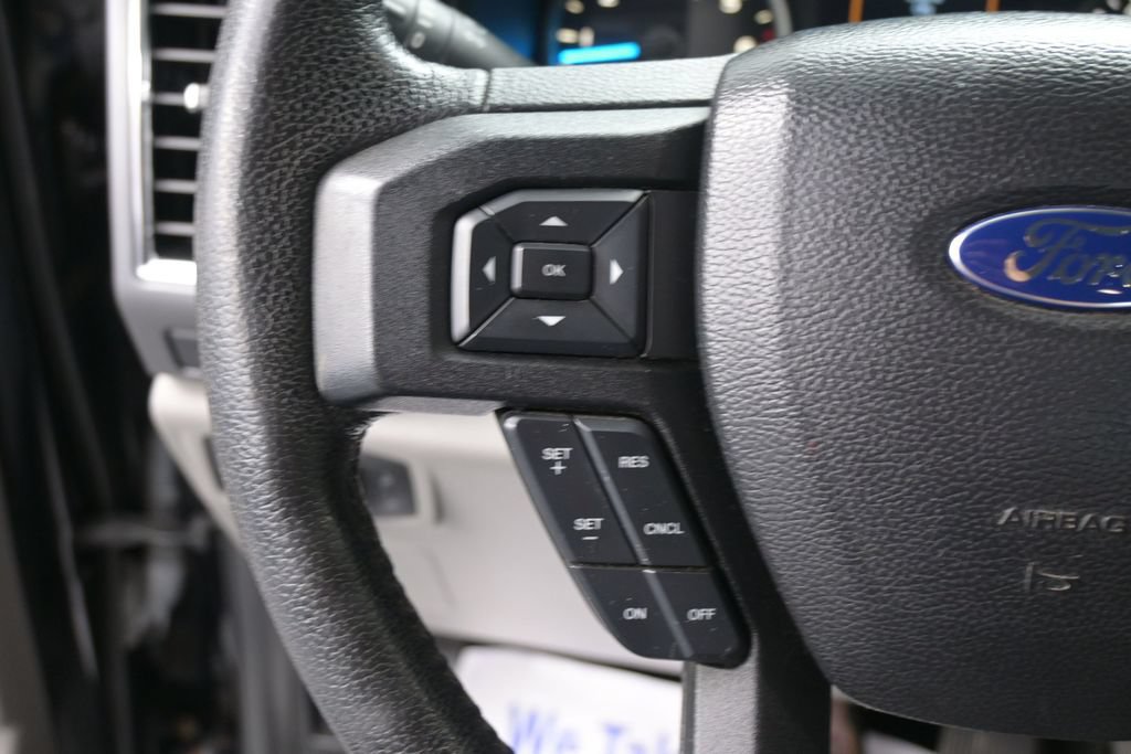 Used 2016 Ford F150 XLT w/ Equipment Group 302A Luxury AWD/4WD image 38