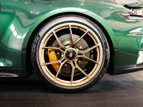 Used 2026 Porsche 911 GT3 RWD image 18