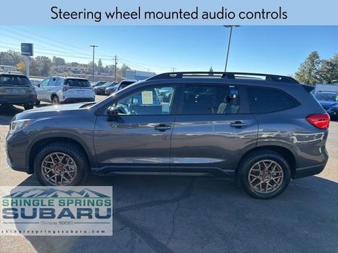 Used 2022 Subaru Ascent Onyx Edition image 9