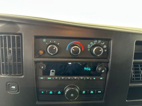 Used 2024 Chevrolet Express 2500 image 22