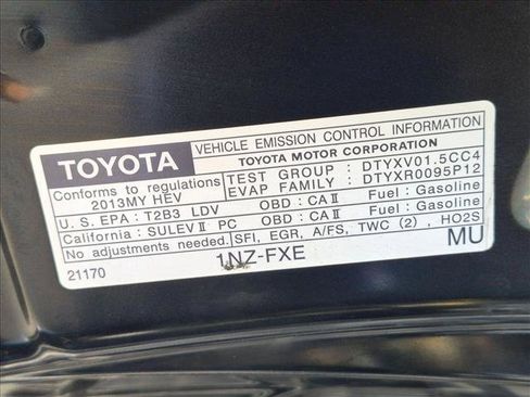 Used 2013 Toyota Prius C One FWD image 22