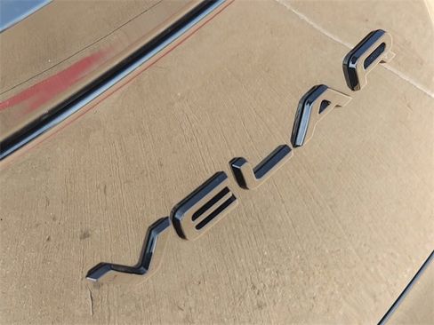 Used 2025 Land Rover Range Rover Velar Dynamic SE image 12