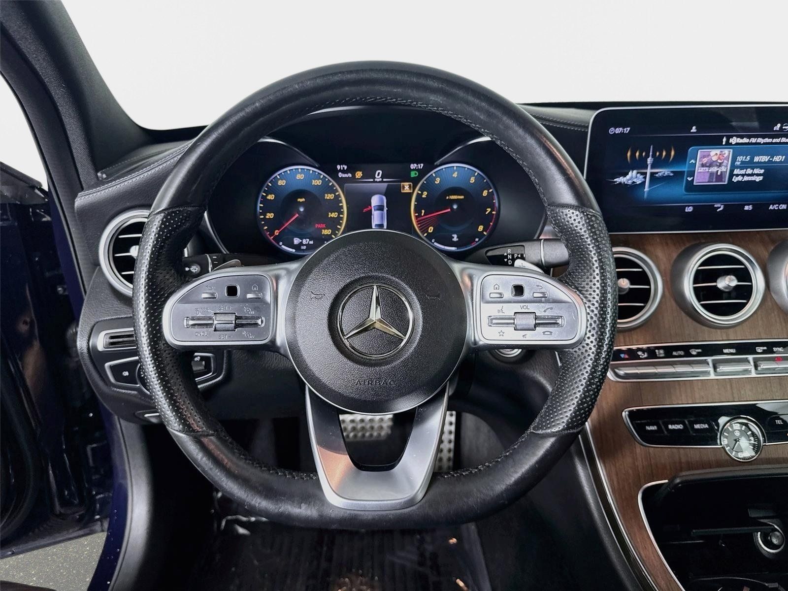 Used 2020 Mercedes-Benz C 300 Sedan image 12