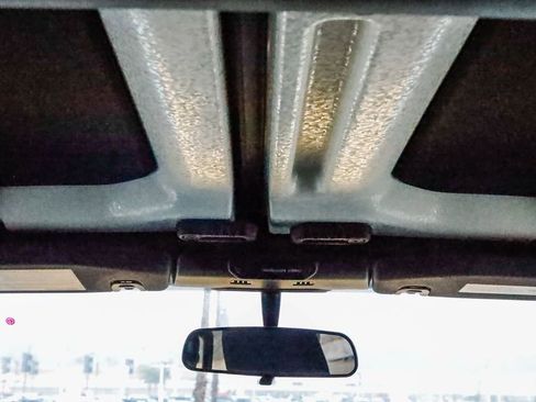 Used 2021 Jeep Wrangler Unlimited Sport image 19