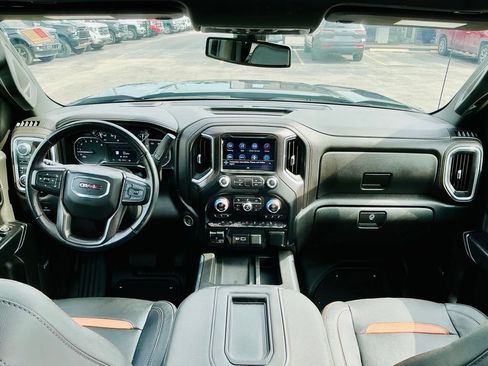 Used 2022 GMC Sierra 1500 AT4 w/ AT4 Premium Package AWD/4WD image 31