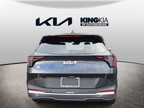 Certified 2026 Kia Sportage LX FWD image 4