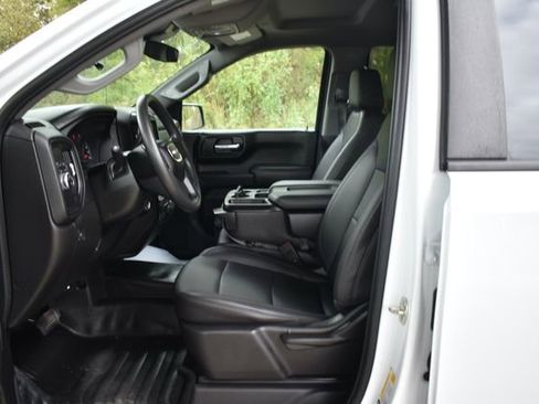 Used 2024 GMC Sierra 1500 Pro w/ Pro Value Package image 10