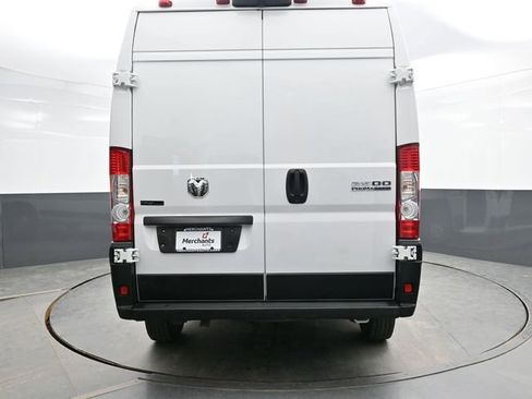 Used 2024 RAM ProMaster 2500 w/ Convenience Group FWD image 43