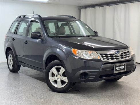 Used 2011 Subaru Forester 2.5X w/ Alloy Wheel Value Pkg image 1