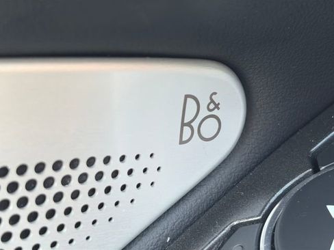 Used 2025 Ford Explorer ST image 21