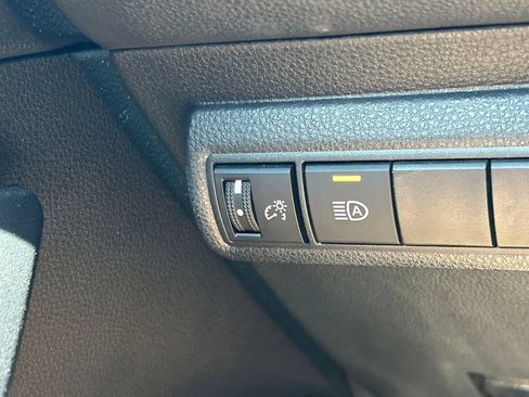 Used 2024 Toyota Corolla LE FWD image 22