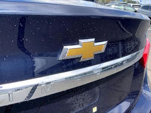 Used 2019 Chevrolet Impala Premier w/ Premier Confidence Package image 30