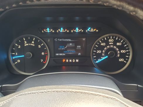 Used 2019 Ford F150 XLT w/ Equipment Group 302A Luxury AWD/4WD image 17