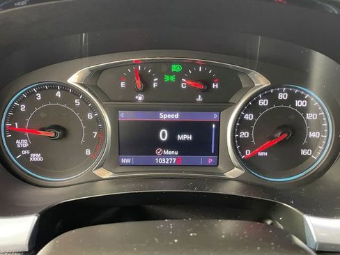 Certified 2021 Chevrolet Traverse Premier w/ LPO, Blackout Package image 5