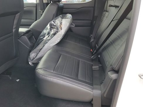 New 2025 Ford Ranger Lariat w/ FX4 Off-Road Package image 10