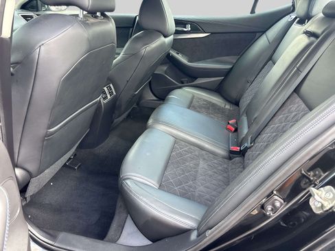 Used 2016 Nissan Maxima SR FWD image 7