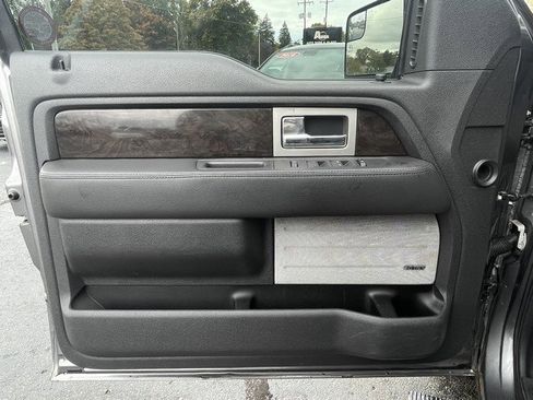 Used 2013 Ford F150 Platinum image 15