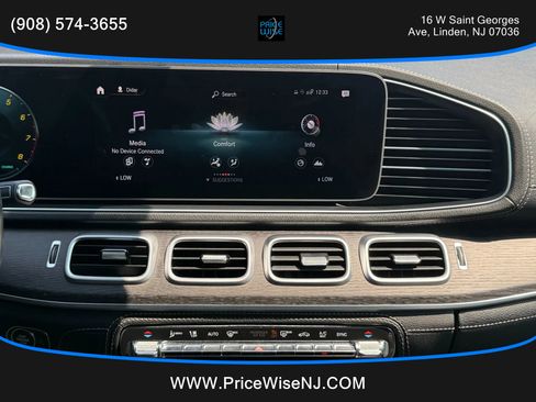 Used 2021 Mercedes-Benz GLS 450 4MATIC image 16