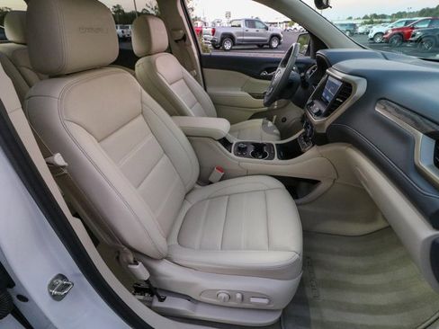 Used 2022 GMC Acadia Denali w/ Denali Ultimate Package image 24