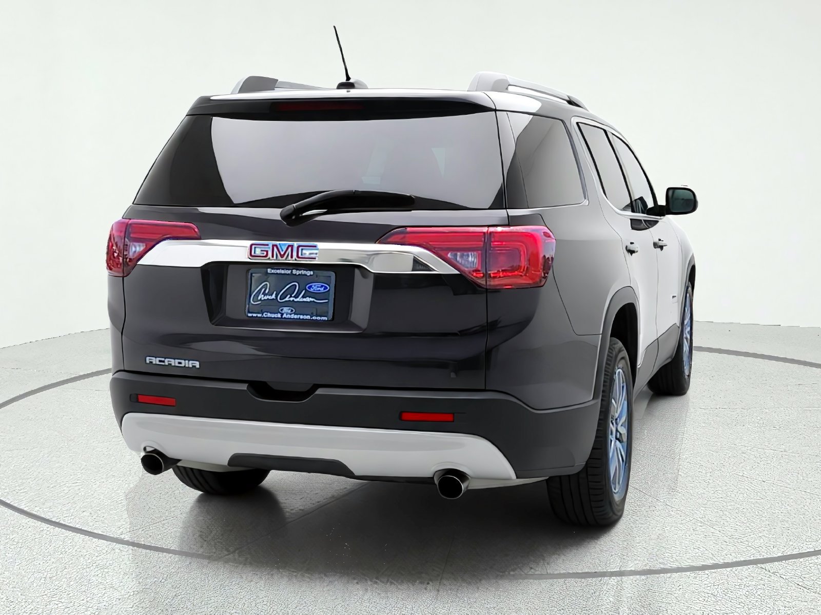 Used 2017 GMC Acadia SLE FWD image 7