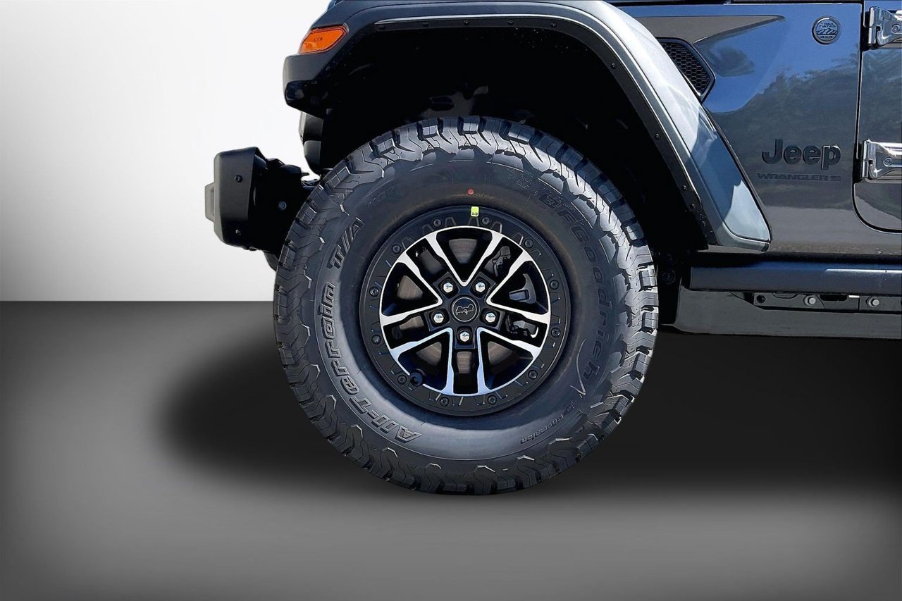 New 2027 Jeep Wrangler Unlimited Rubicon 392 AWD/4WD image 30