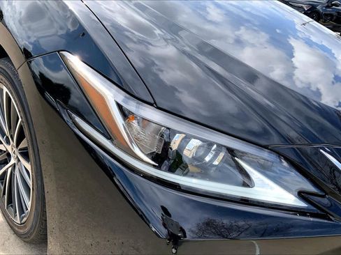 Used 2024 Lexus ES 350 w/ Premium Package FWD image 42