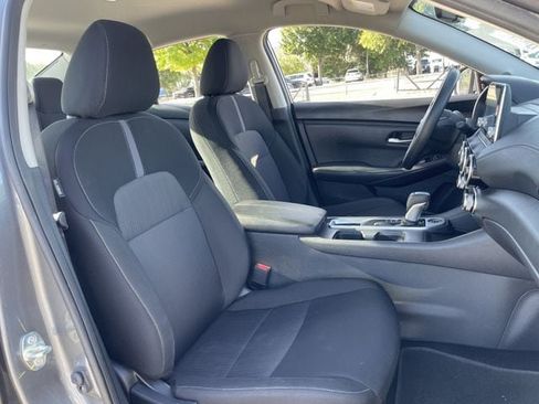 Used 2025 Nissan Sentra SV FWD image 25