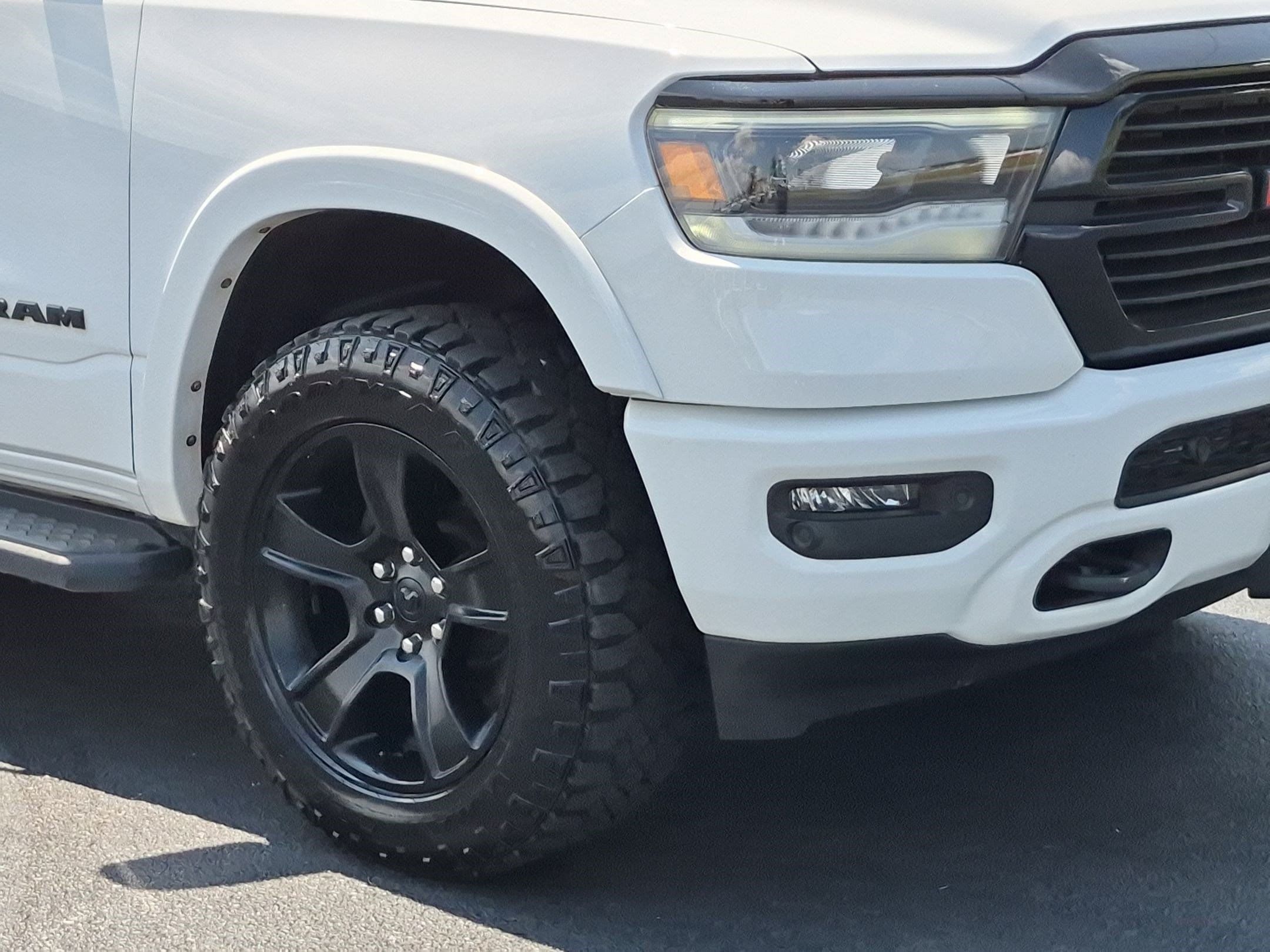 Used 2022 RAM 1500 Laramie AWD/4WD image 6