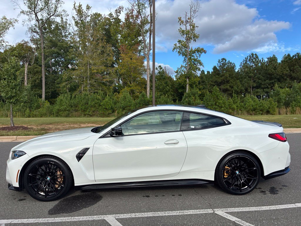 Used 2021 BMW M4 Competition w/ Executive Package RWD image 12