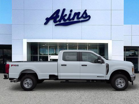 Used 2026 Ford F250 XL w/ FX4 Off-Road Package AWD/4WD image 1