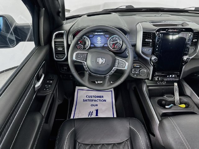 Used 2025 RAM 1500 Big Horn AWD/4WD image 24
