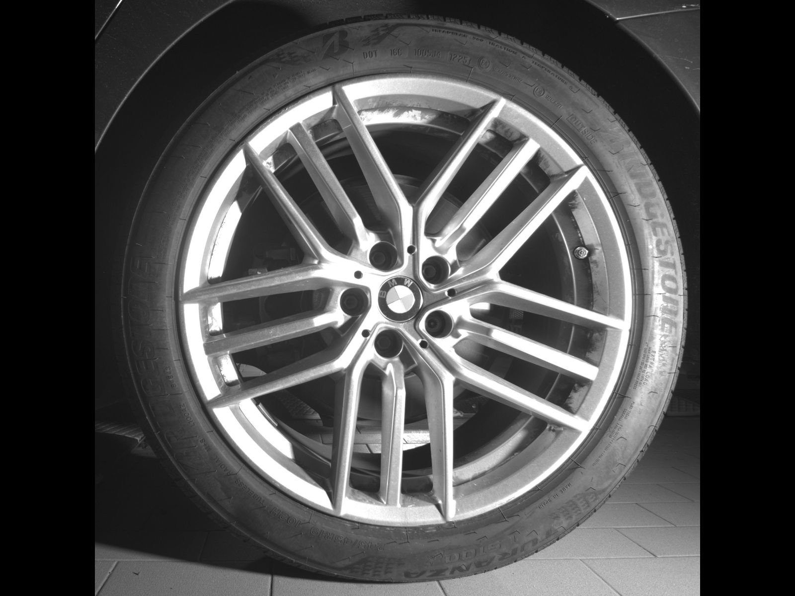 Used 2024 BMW 530i w/ Premium Package RWD image 25