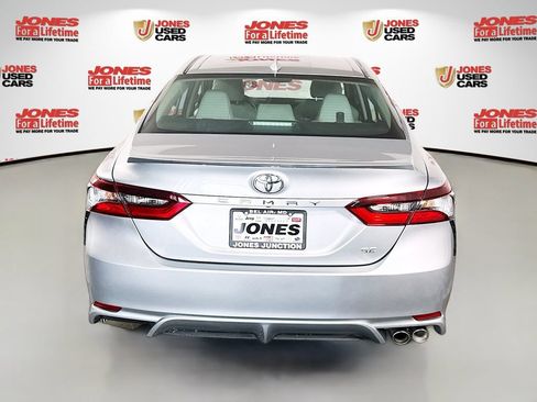 Certified 2023 Toyota Camry SE w/ Cold Weather Package FWD image 16